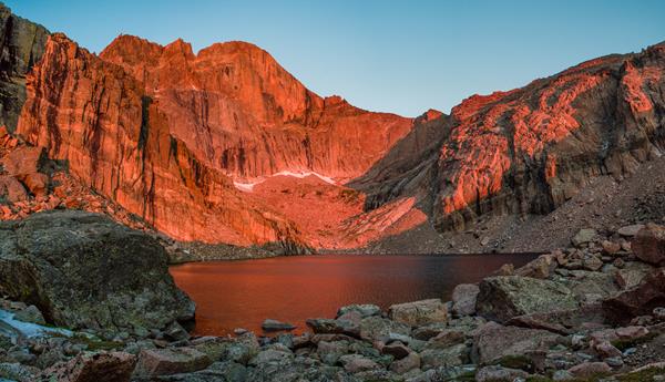 sunrise at Chasm Lake in late summer