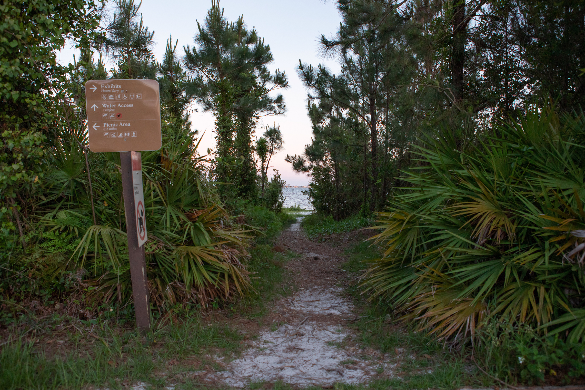 Fishing Trail Beach Access