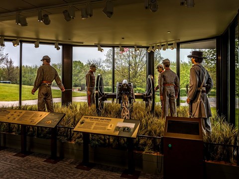display in the museum of the Pulaski Battery Artillery 5 man gun crew with Cannon