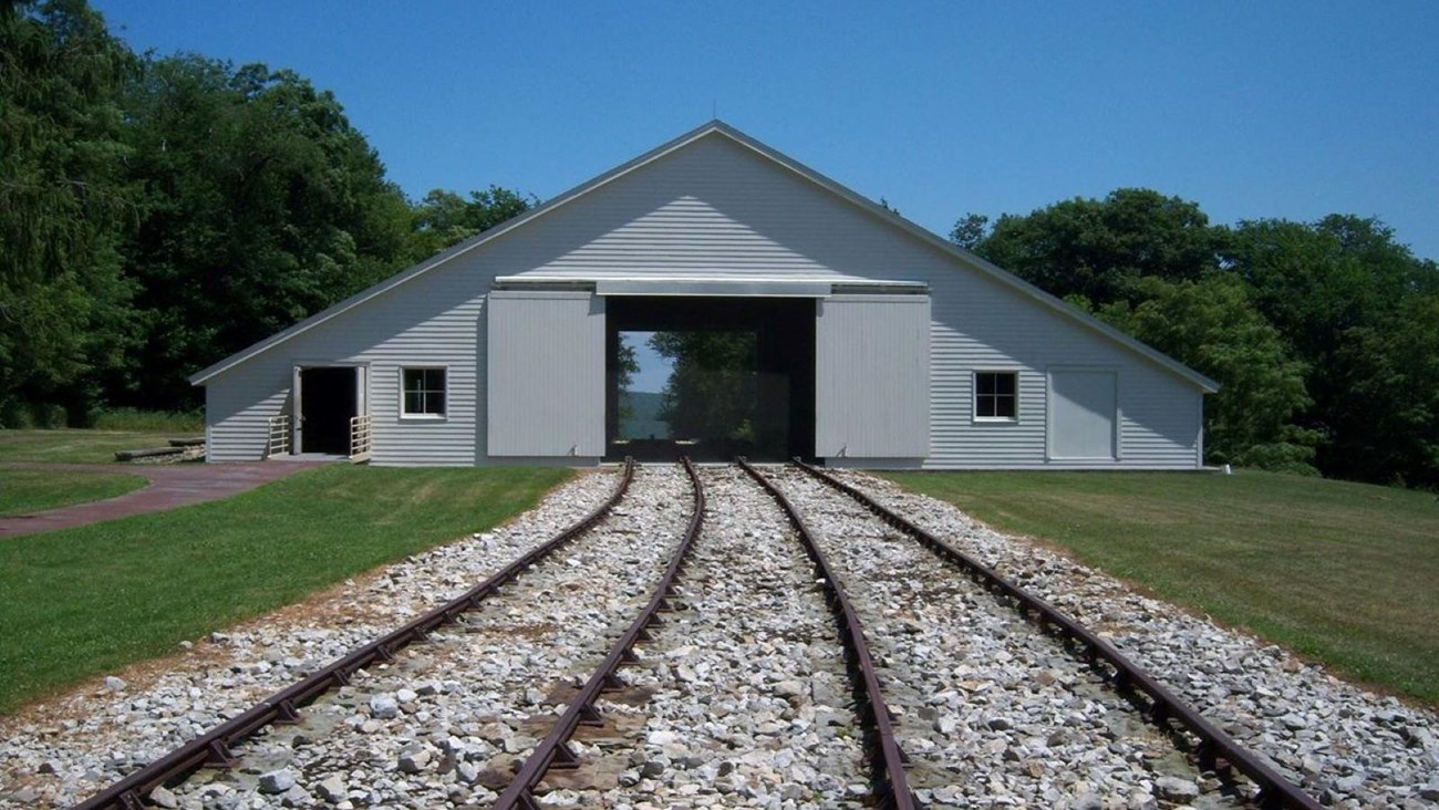 Engine House structure