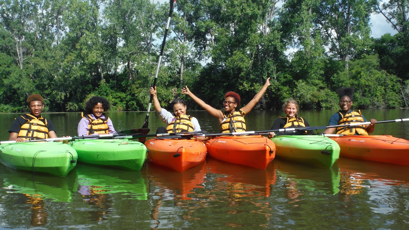 Youths kayaking at Hull\'s Trace
