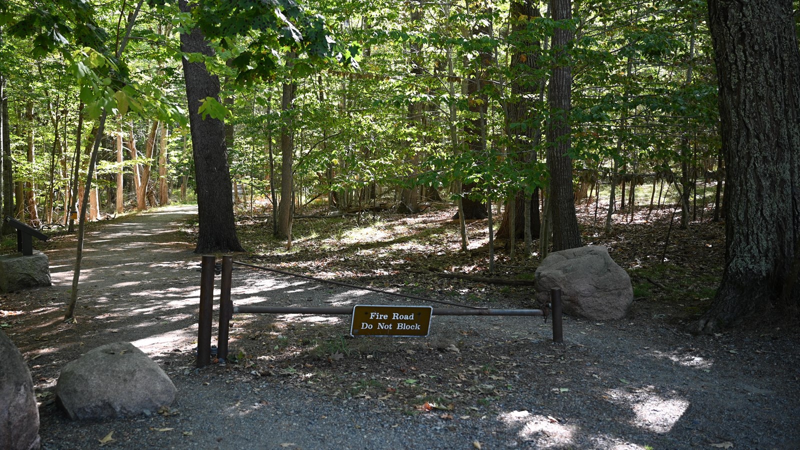Beginning of Compass Harbor Trailhead