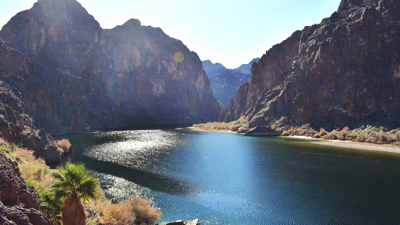 A view of the Colorado River at the end of the Lone Palm route.