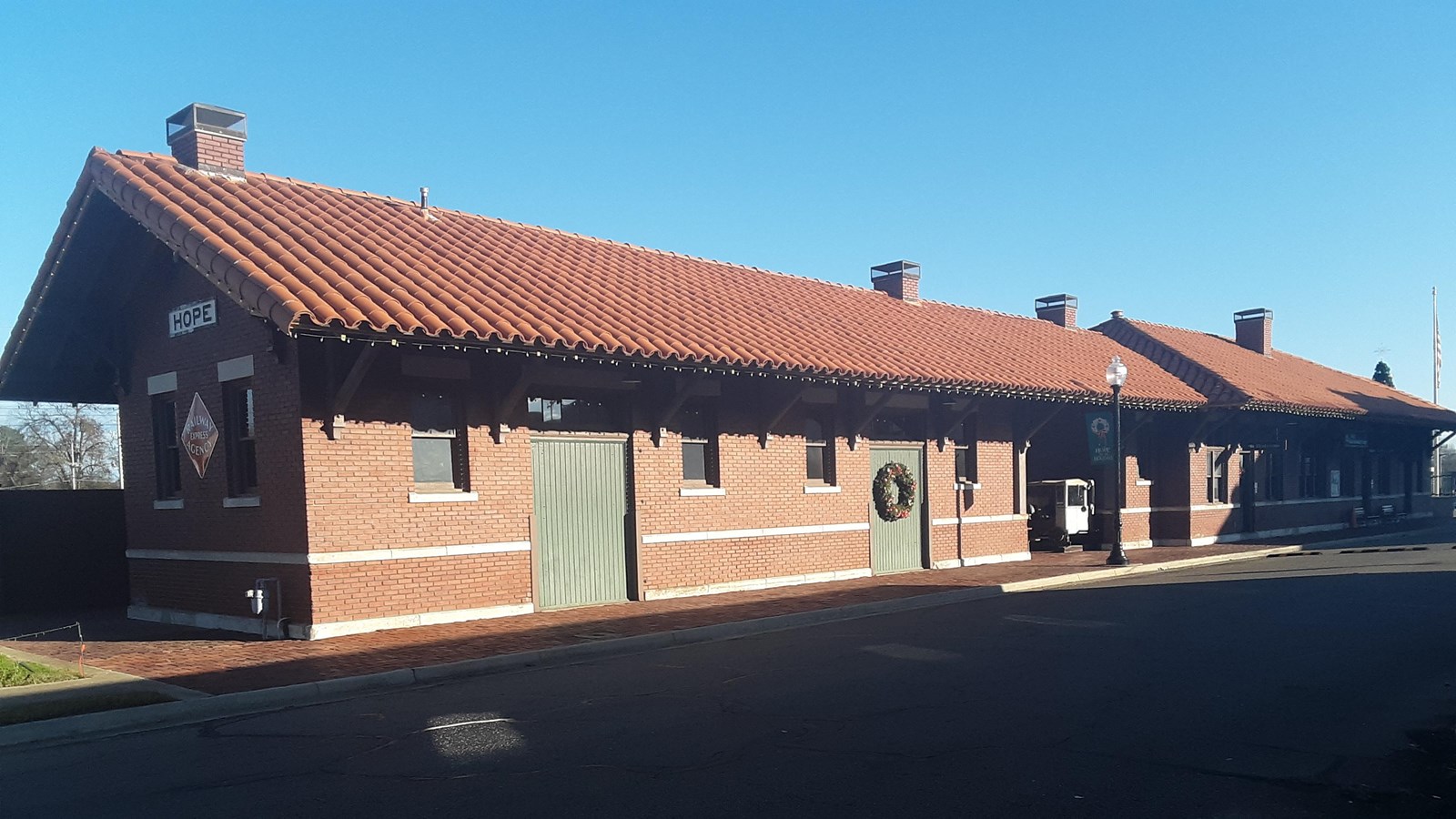 A restored 1912 railroad depot houses the Hope Visitor Center and Museum.