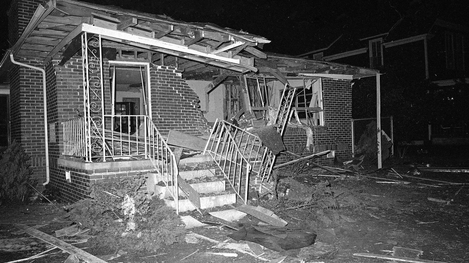 B & W image of A.D. King\'s destroyed home