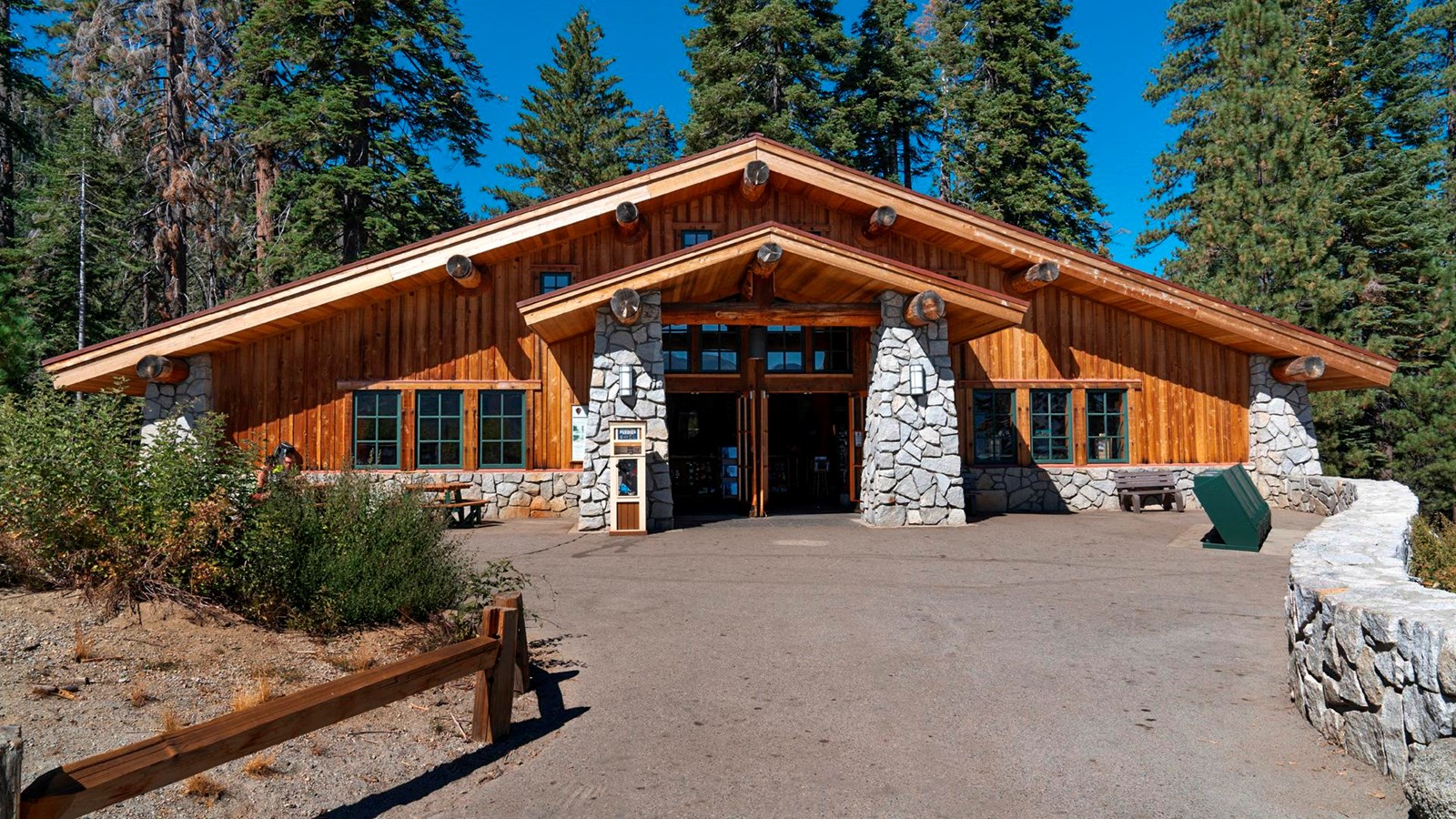 Glacier Point - Yosemite National Park (U.S. National Park Service)