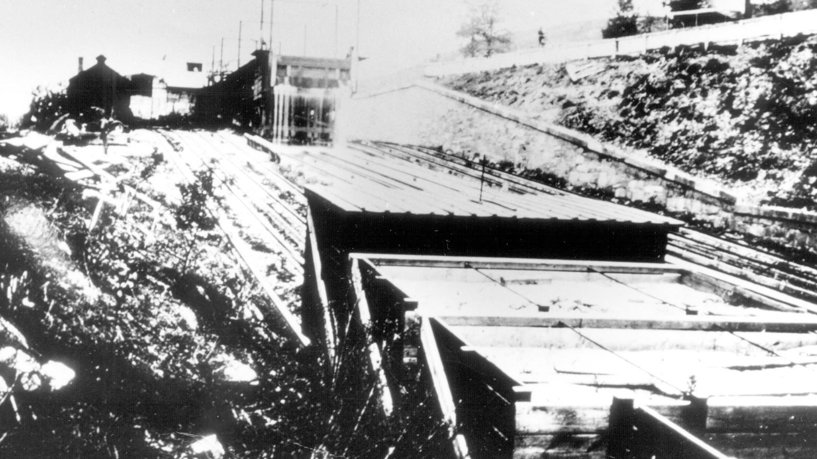 A historic photo of the incline plane