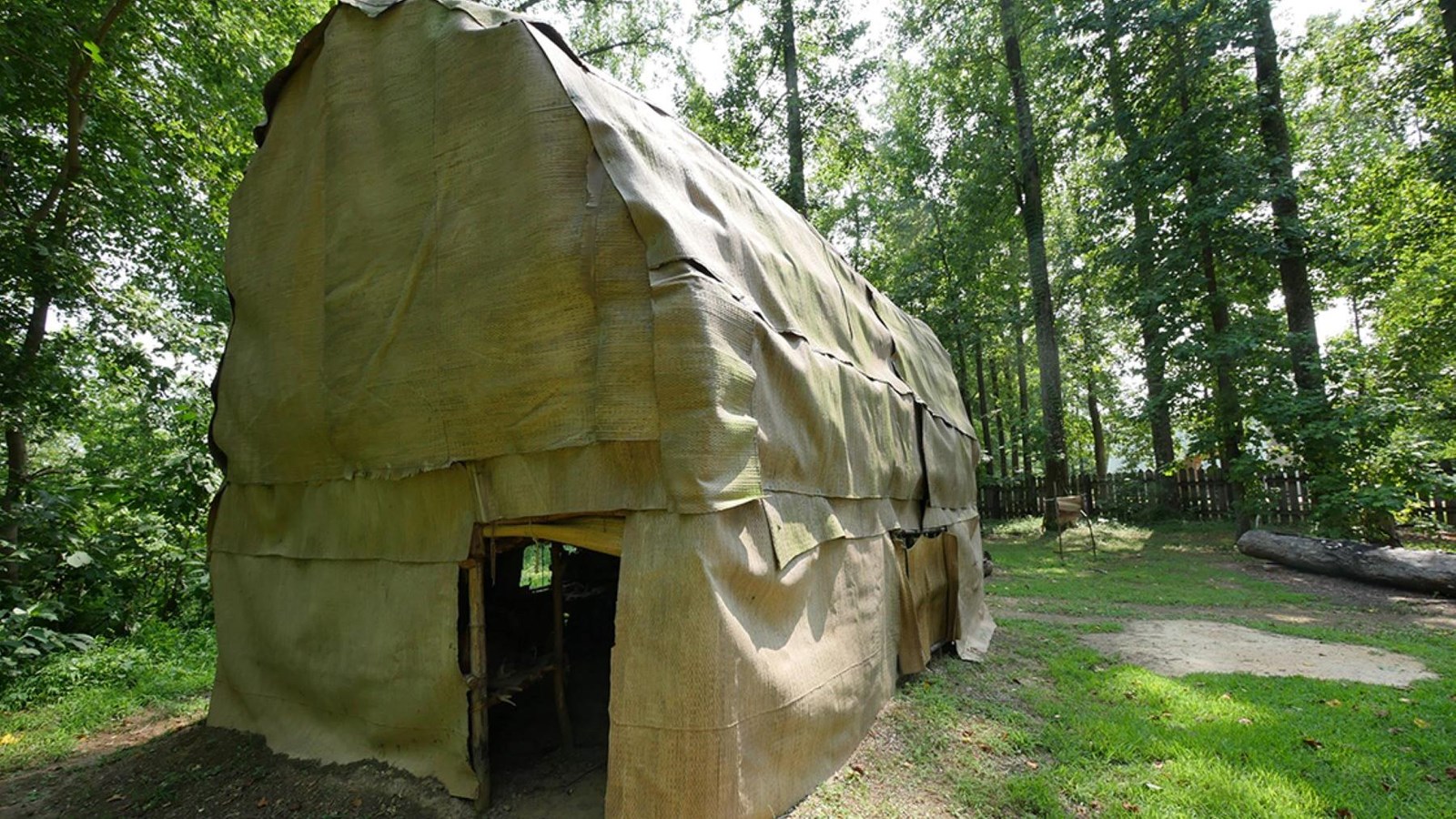 A yihakan house at the Henricus American Indian Village