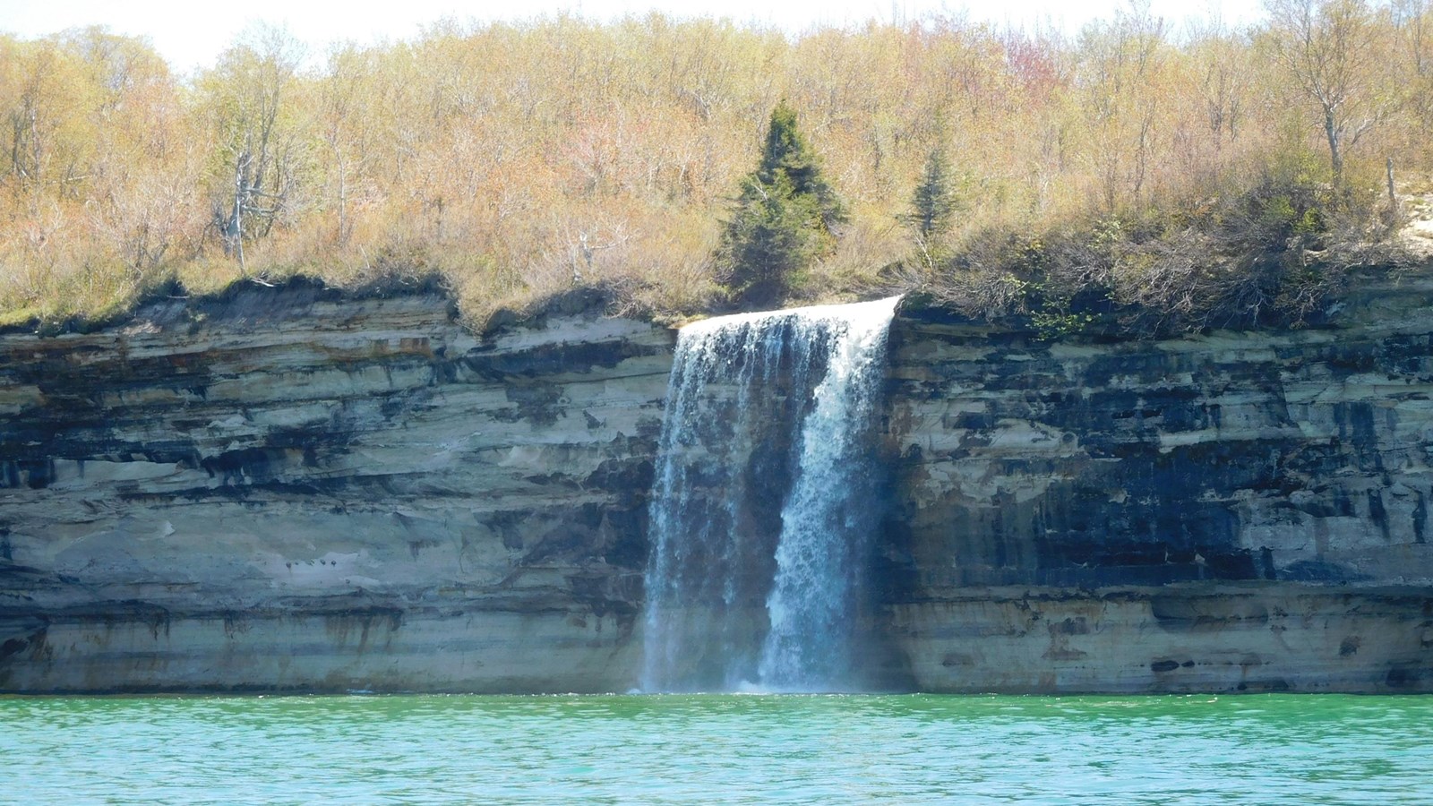 Spray Falls flows from the top of the cliff 70 feet into Lake Superior.