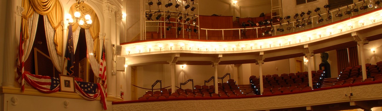 Inside Ford\'s Theatre