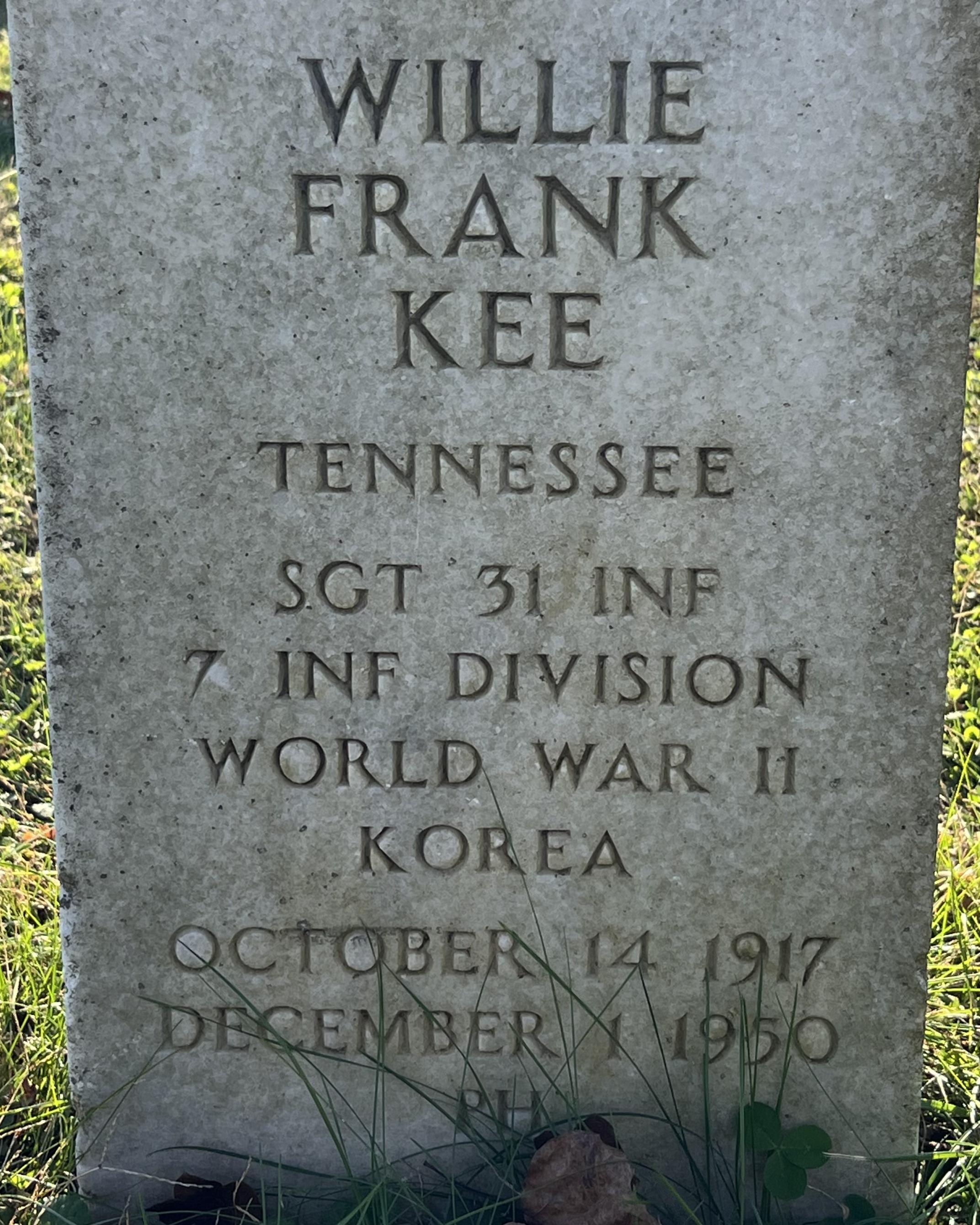 The headstone of W F Kee who served in World War II and the Korean War. 
