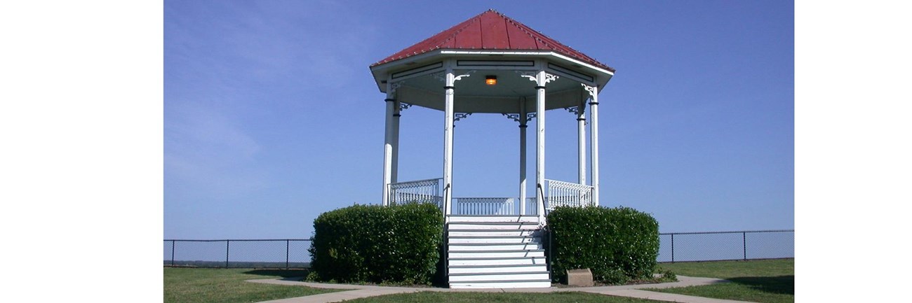 Gazebo in Bluff Park, Natchez MS