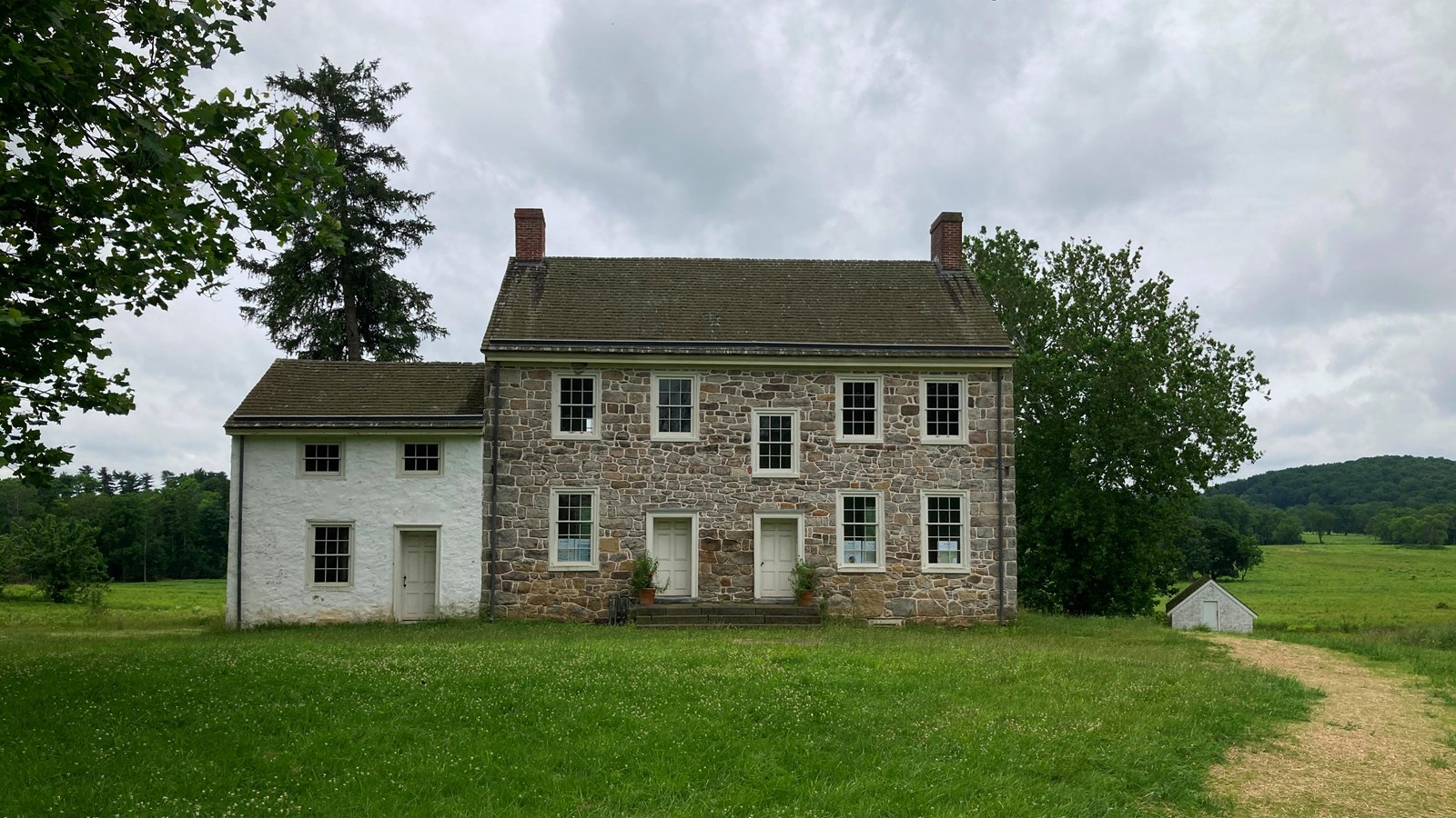 a stone farmhouse.