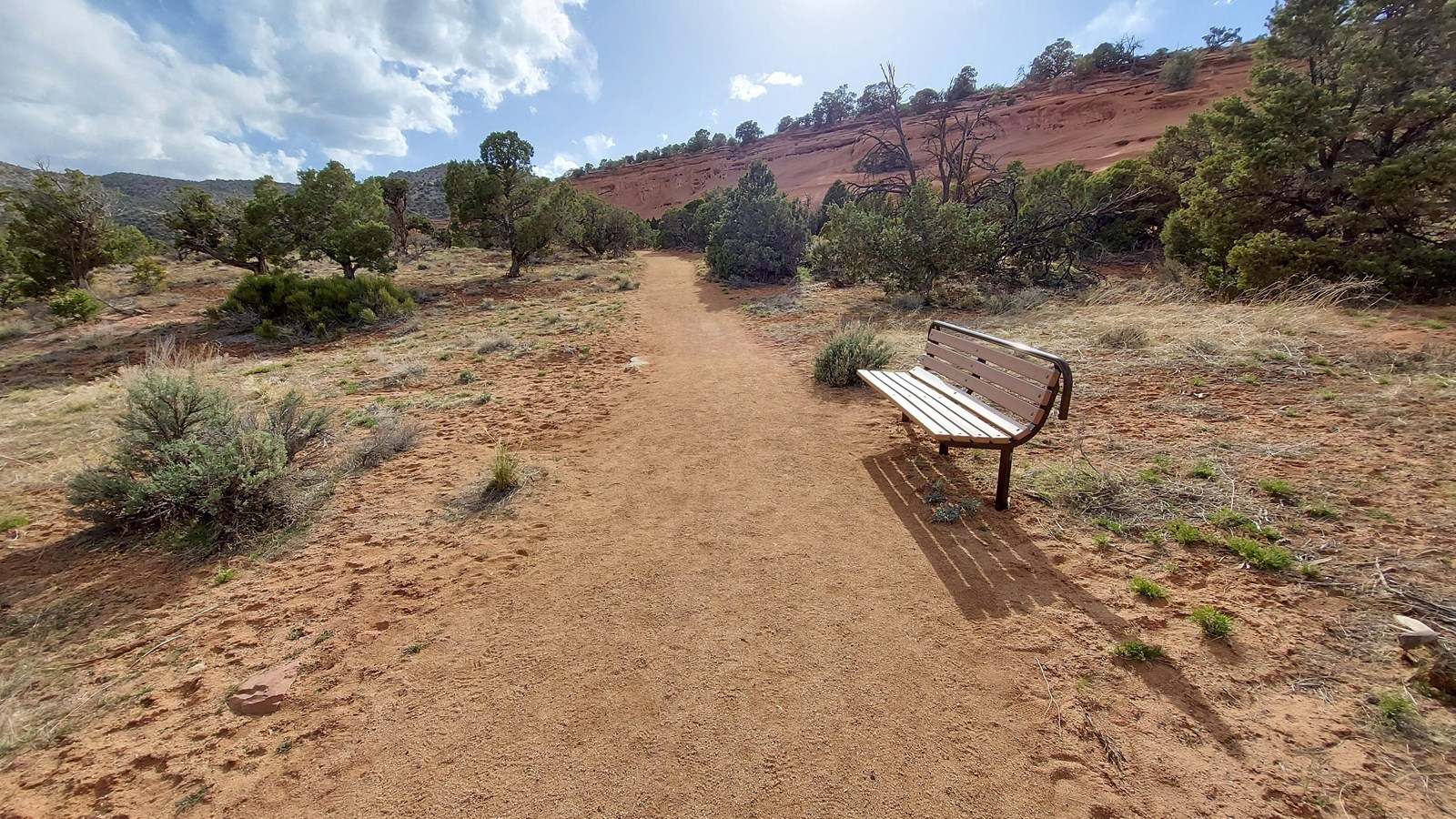 Welcome to ESCAPE to Colorado National Monument (U.S. National Park ...