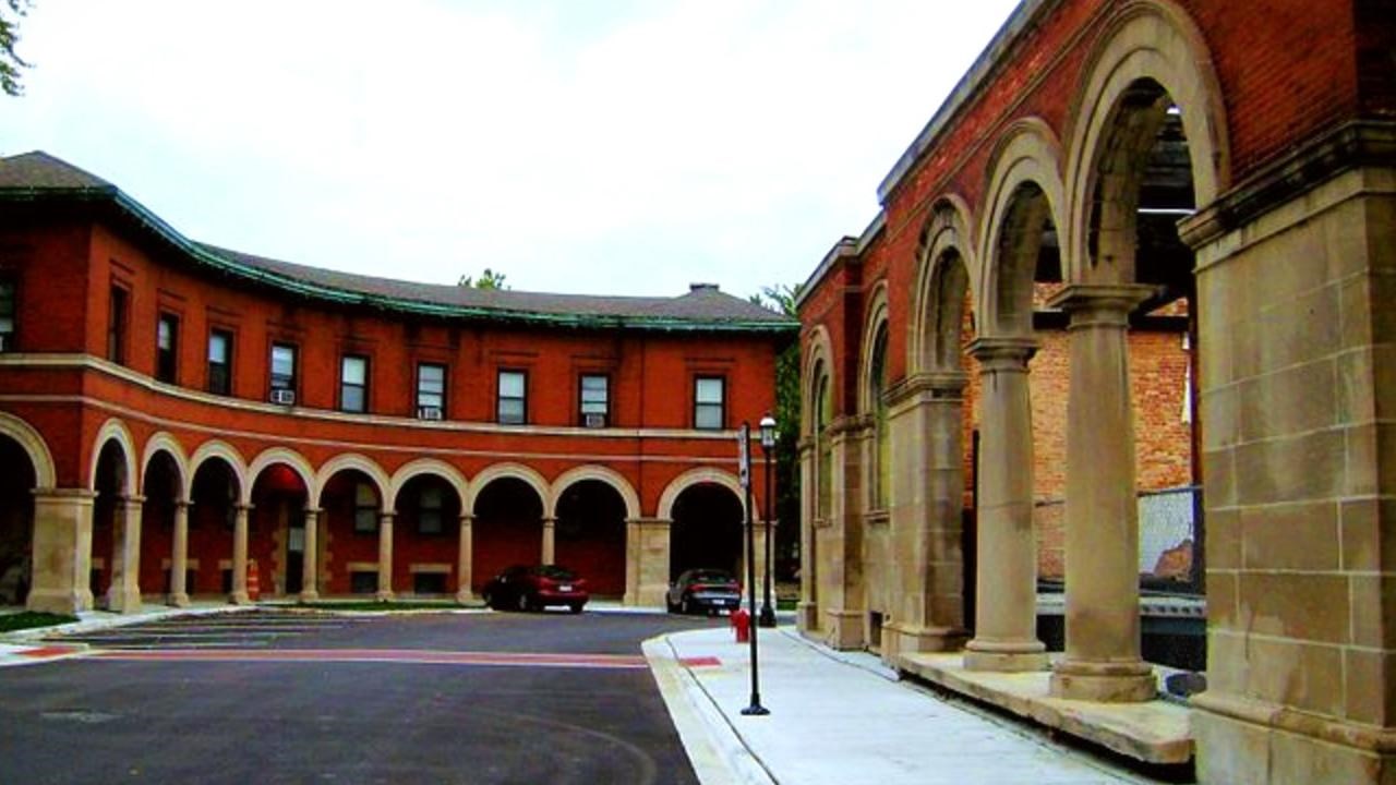 The ruins of the first Market Square and part of the colonade apartments