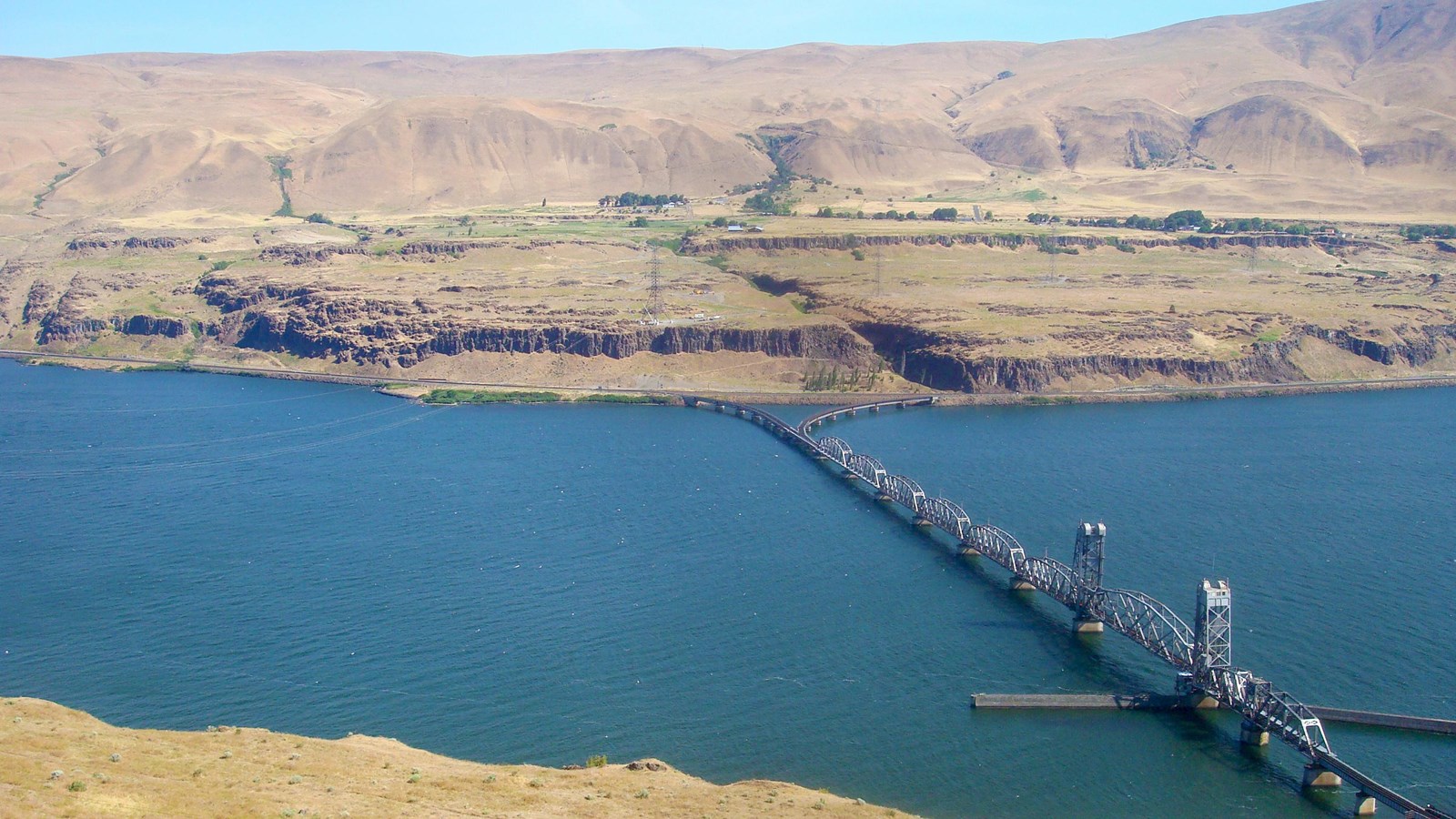 Celilo Falls Portage (U.S. National Park Service)