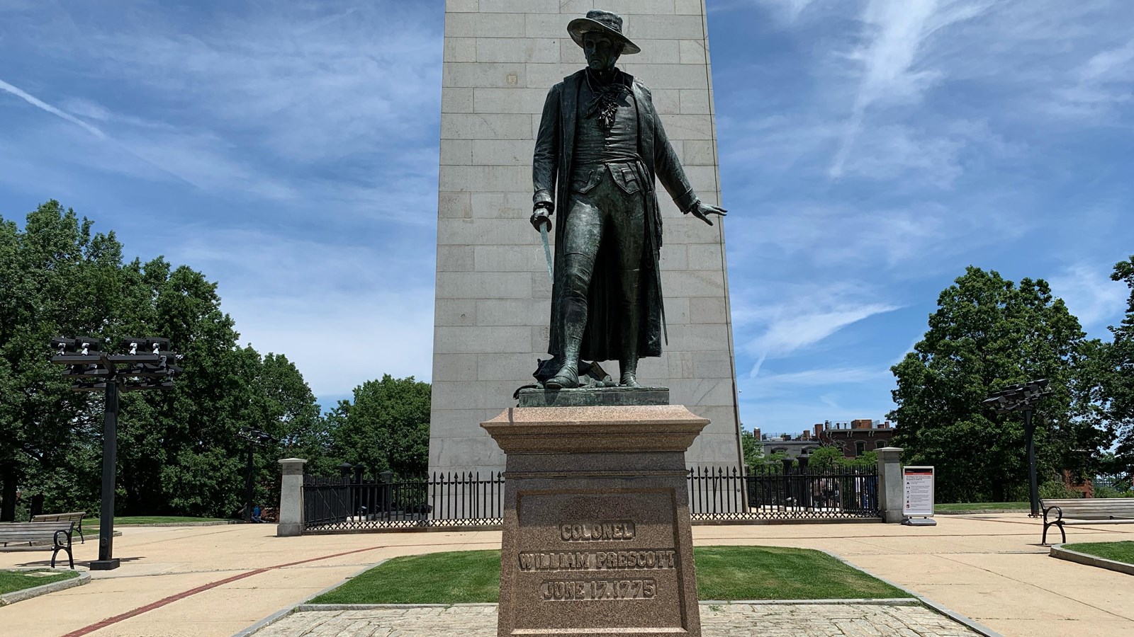Dark bronze statue of a colonial colonel, William Prescott. 