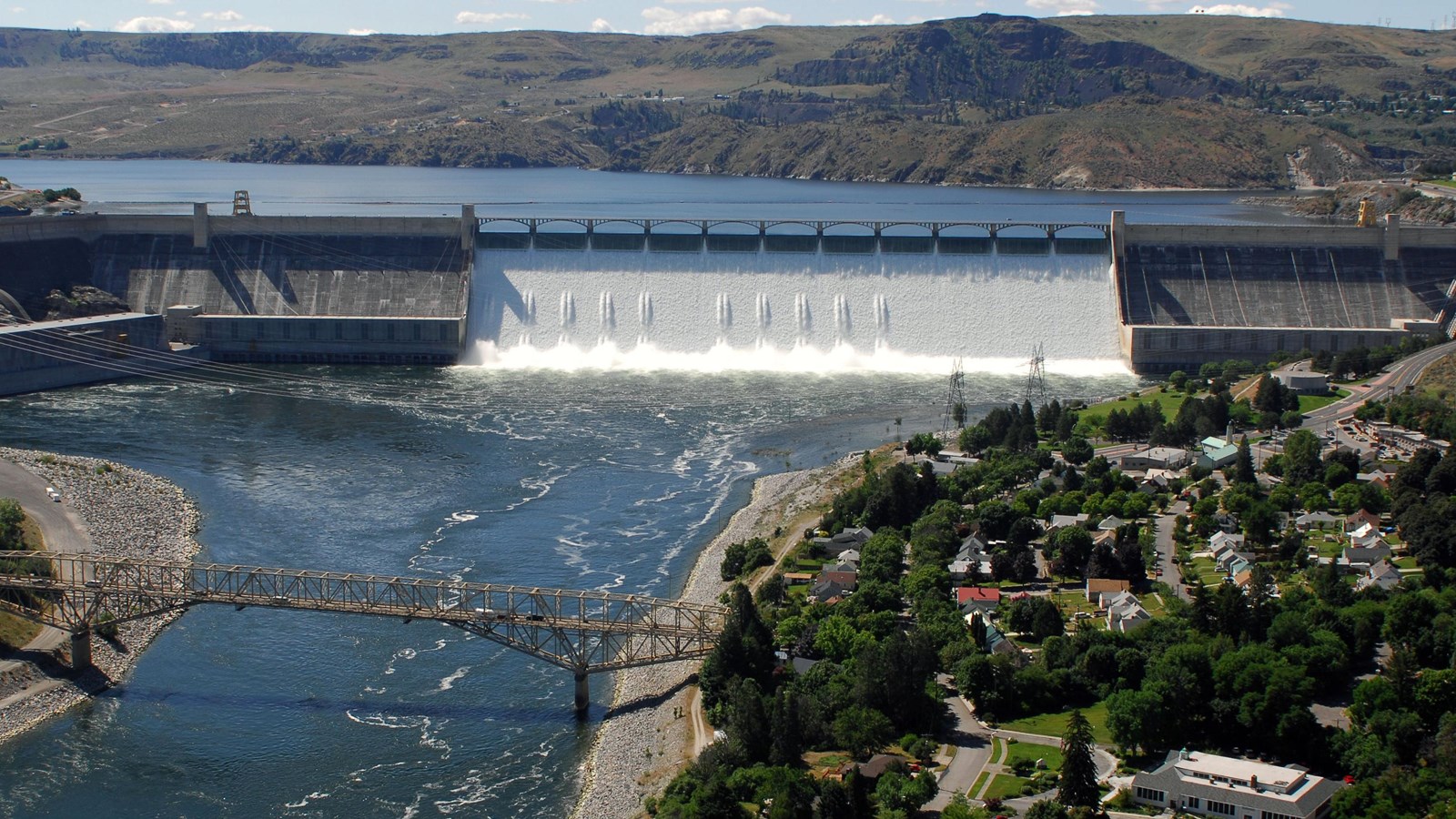 Grand Coulee Dam Visitor Center (U.S. National Park Service)