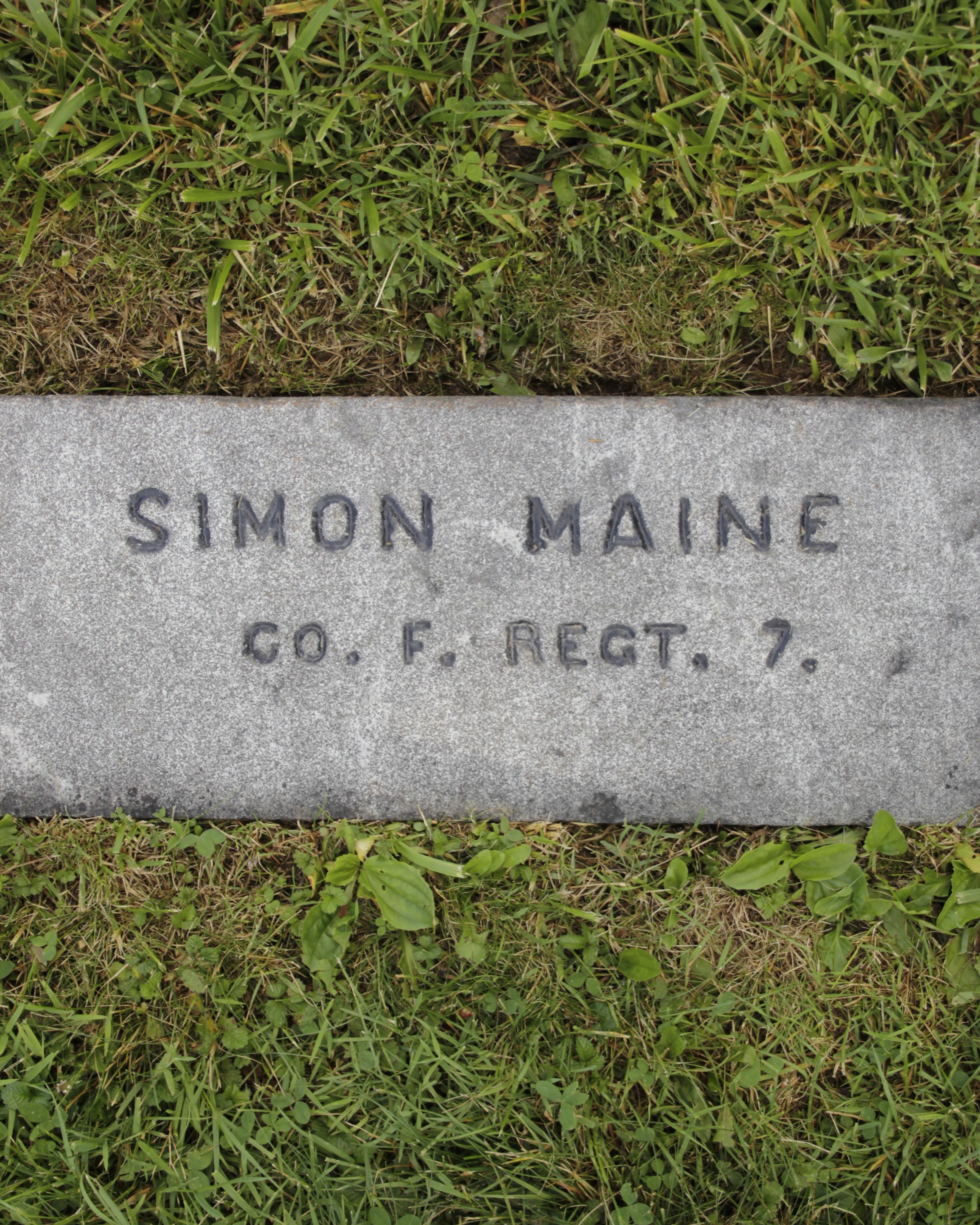 The gravestone of Simon Maine in the Gettysburg National Cemetery.