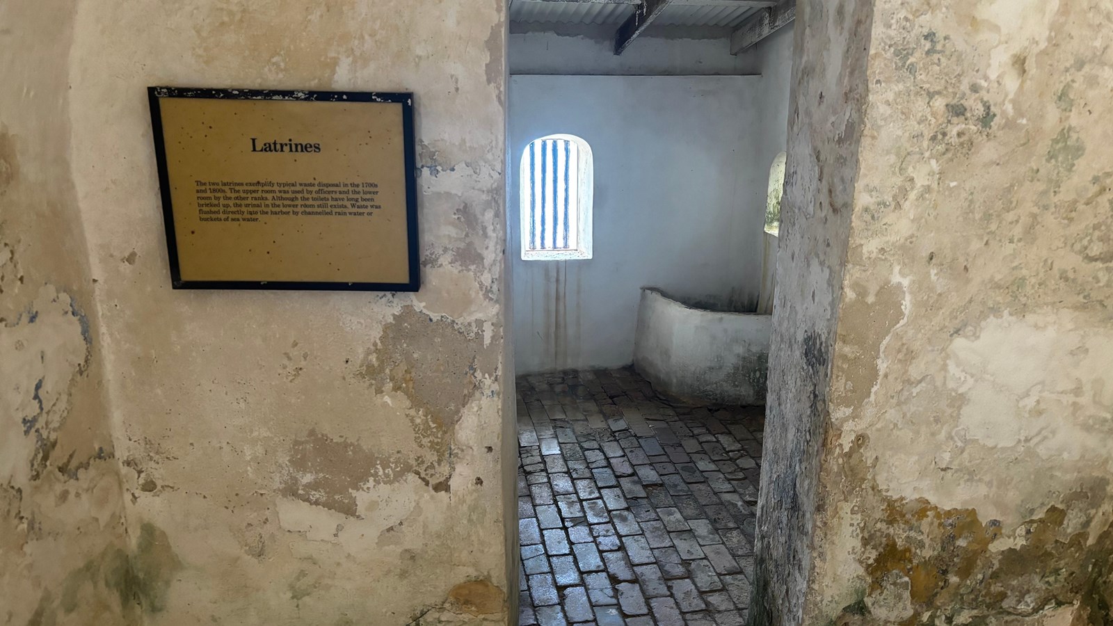 Photo of 18th century bathroom.