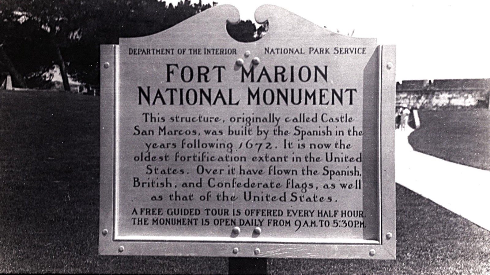 Old park Sign that greeted visitors in the 1930s