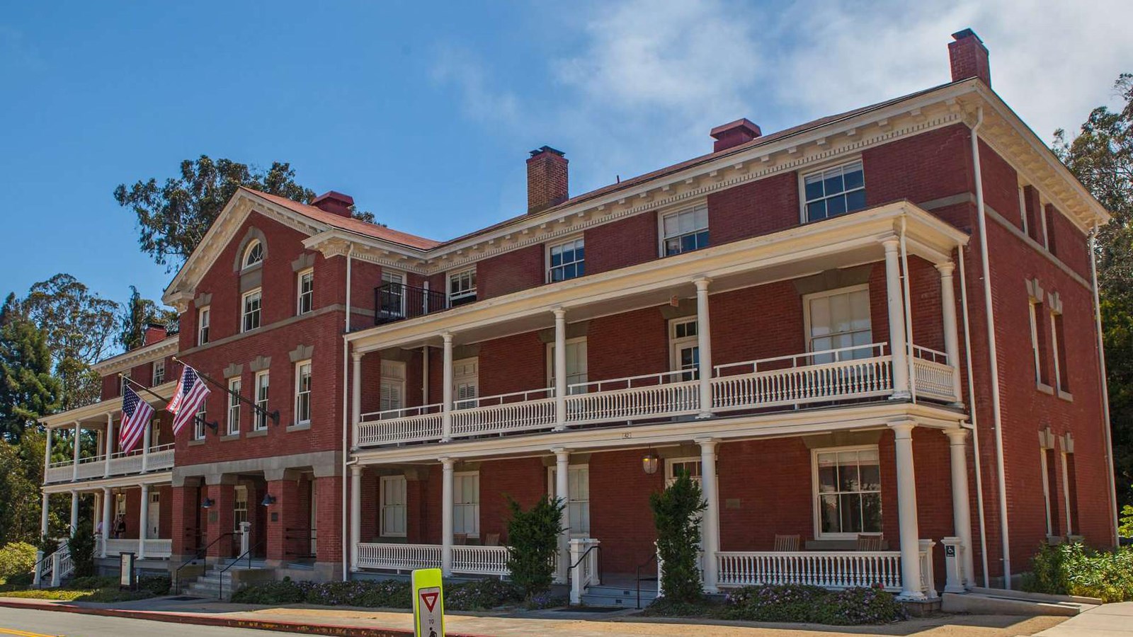 View of the entrance of the Inn at the Presidio