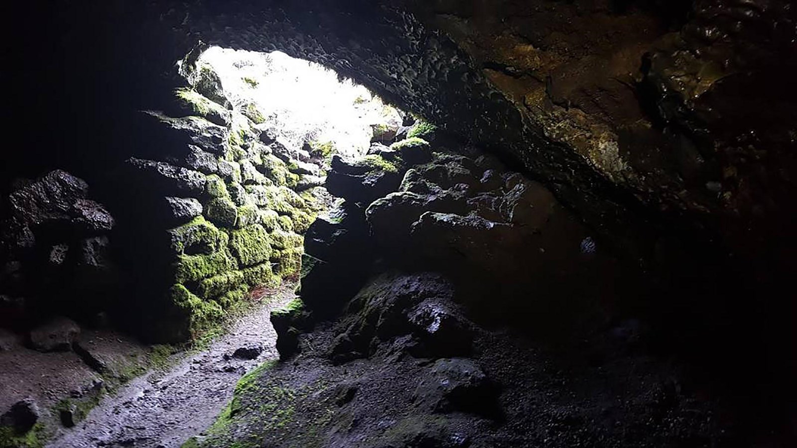 Hopkins Chocolate Cave entrance