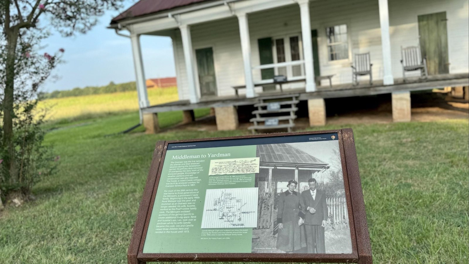 Overseer\'s Cottage on Oakland Plantation