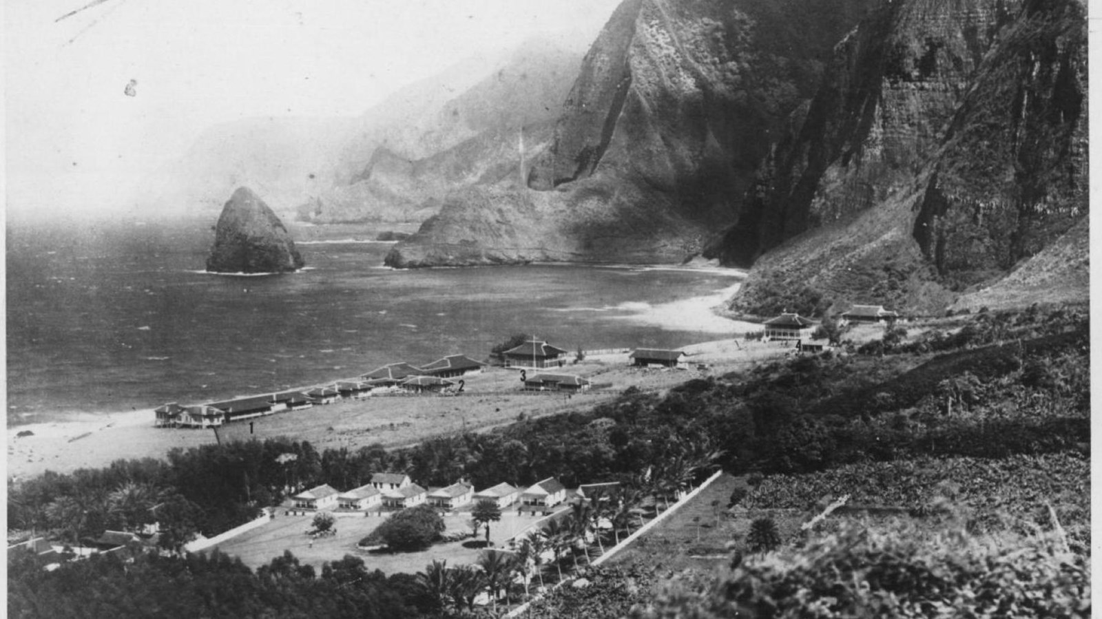A historic photo of the settlement at Kalawao