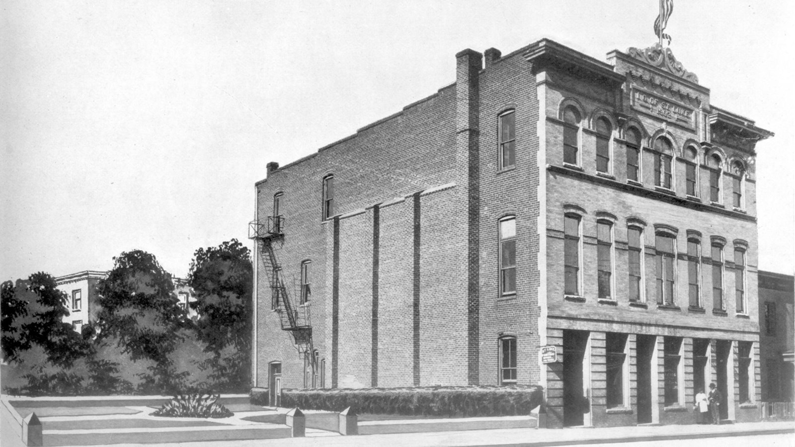 St. Luke Hall before its 4th floor addition