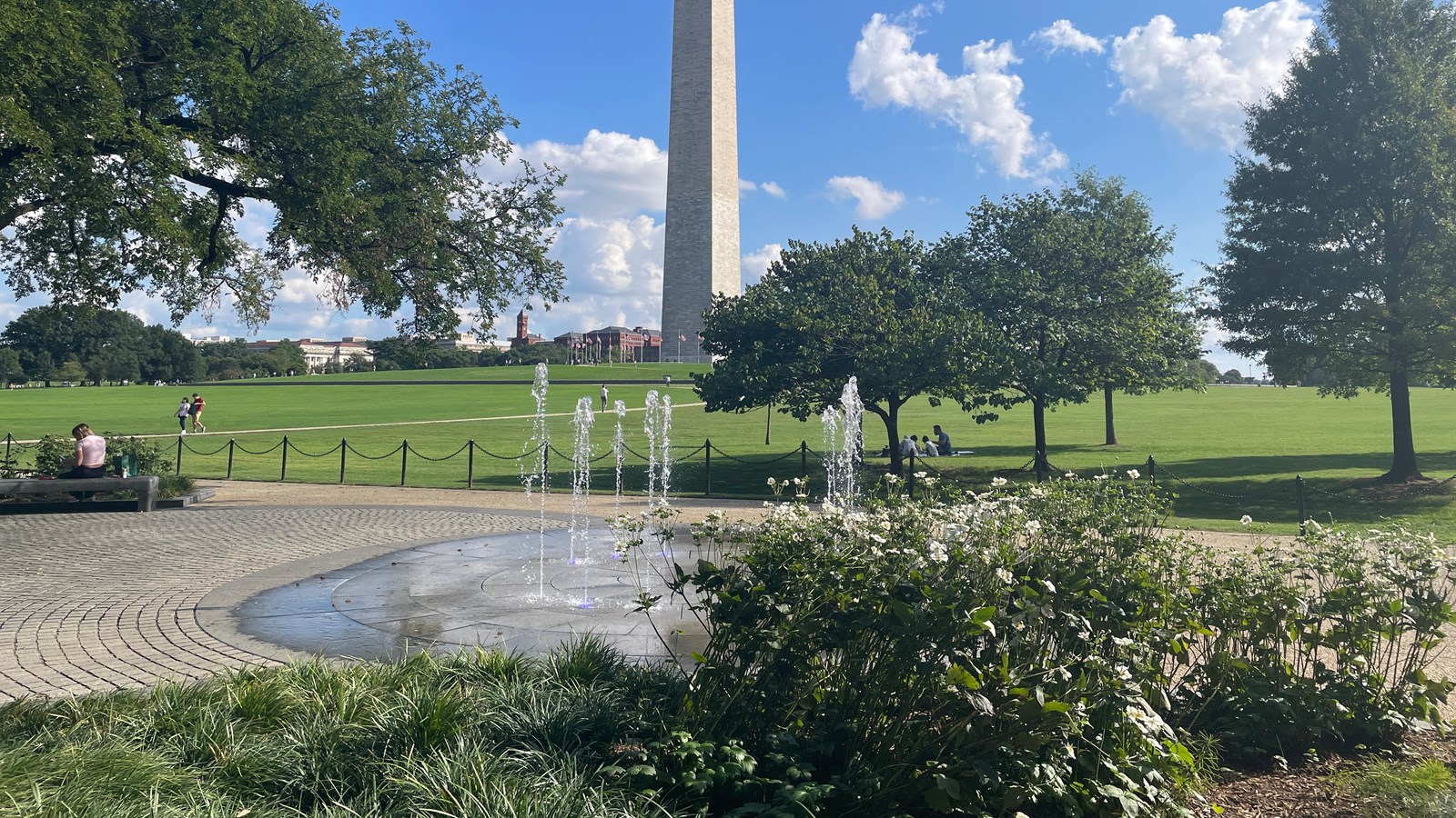 The surprisingly sordid history of Germany's Christmas markets | National  Geographic, image size:1600x900