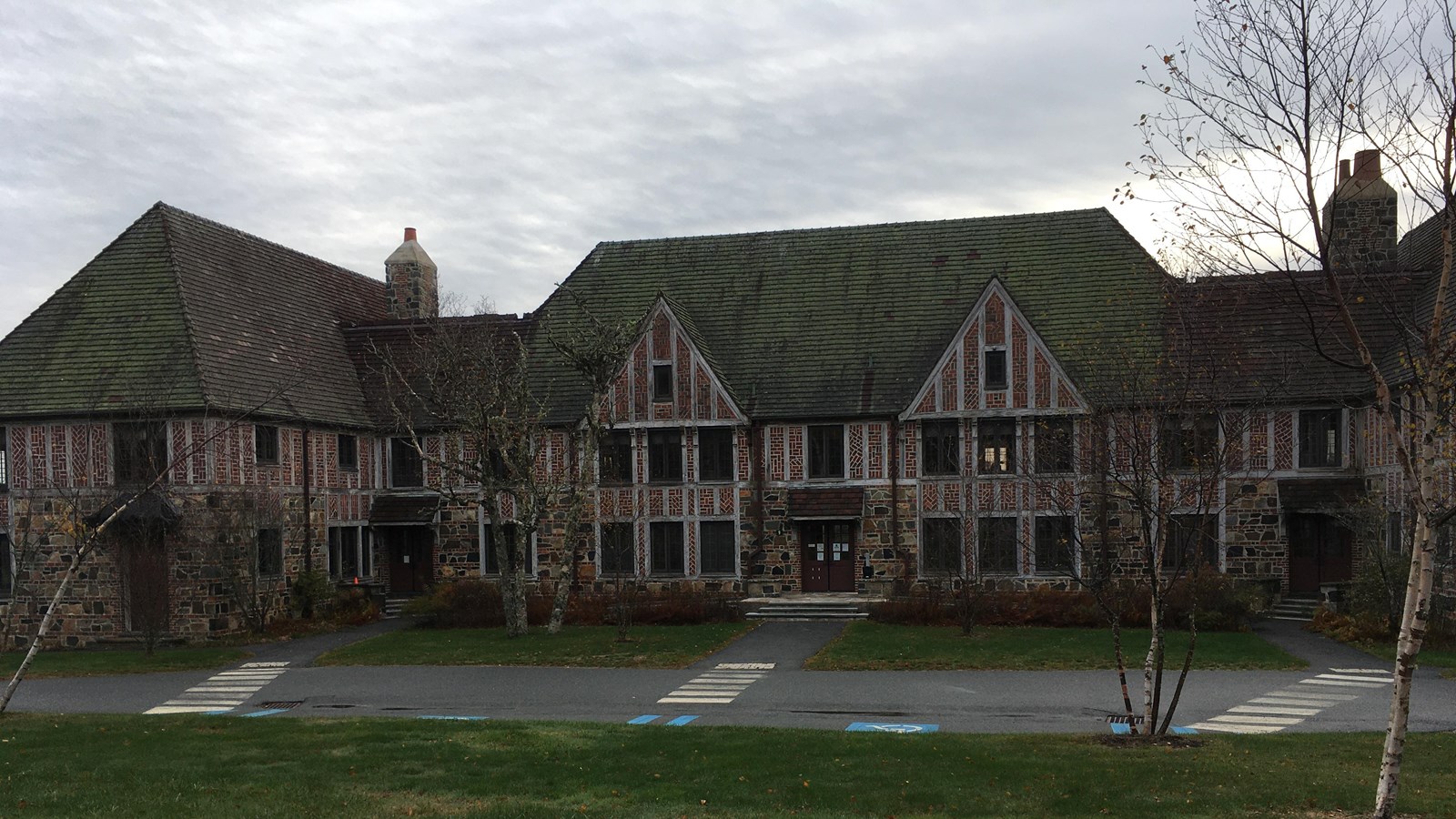 A white and red brick building