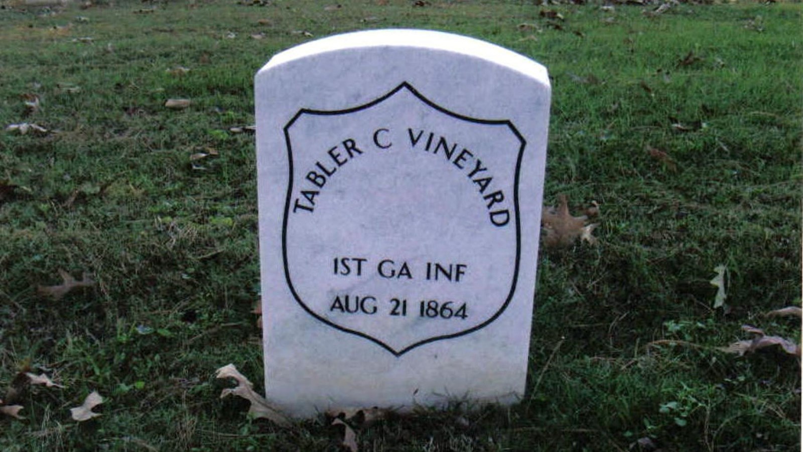 The gravestone of Tabler Viniard