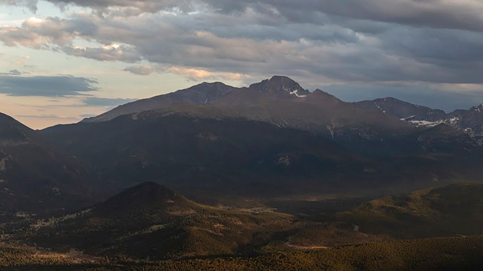 a panoramic view of mountain ranger