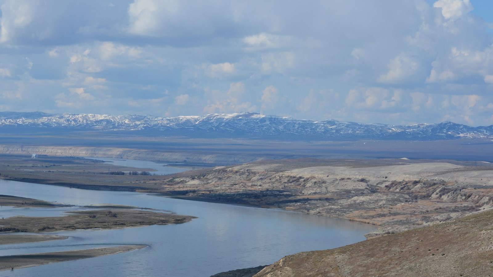 Saddle Mountains