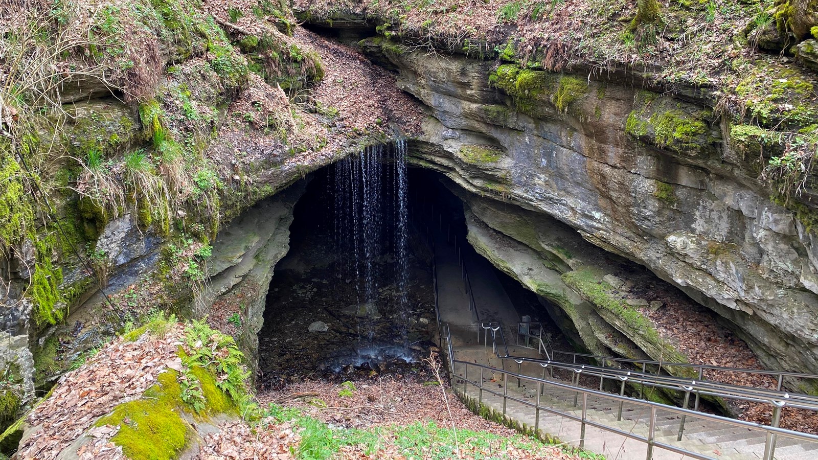 Historic Entrance Of Mammoth Cave Us National Park Service