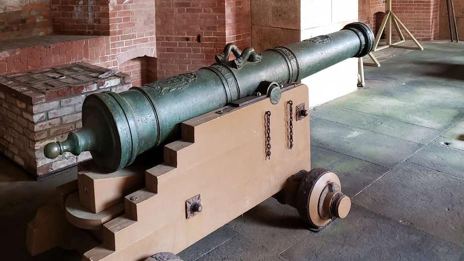 San Martin on wooden carriage in Fort Point case mate