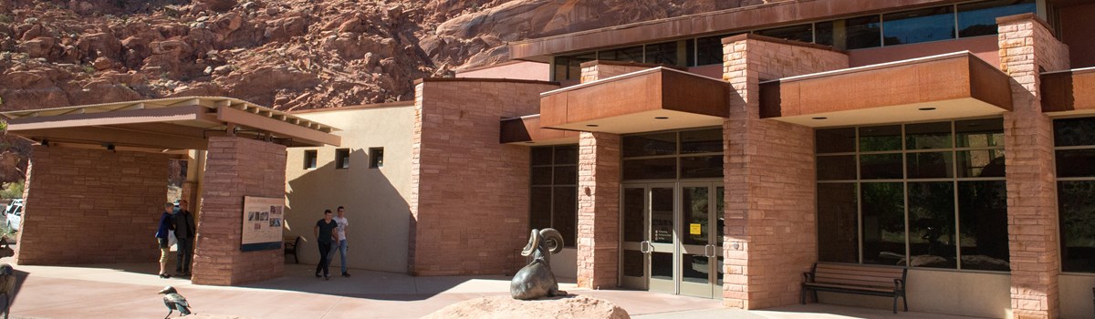 Start at Arches Visitor Center (U.S. National Park Service)