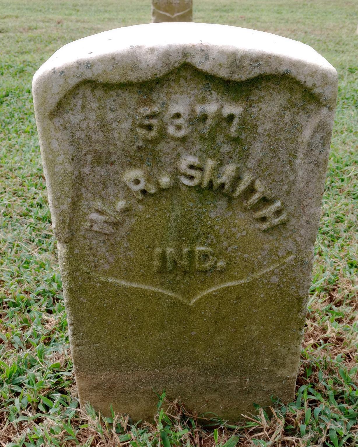 Marble headstone belonging to Civil War veteran William Riley Smith.