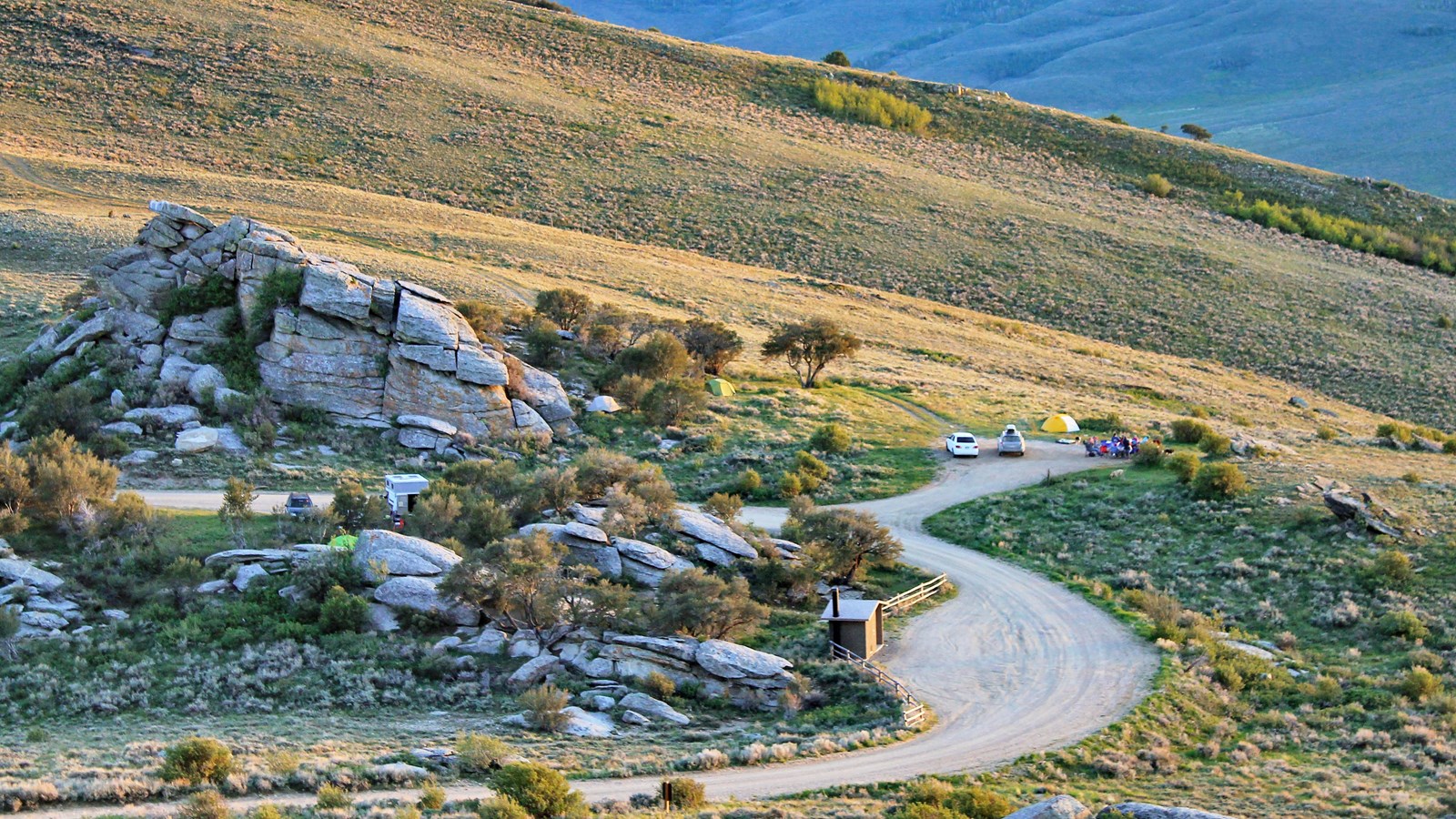 Overview of the Finger Rock Rest area and nearby campsites.