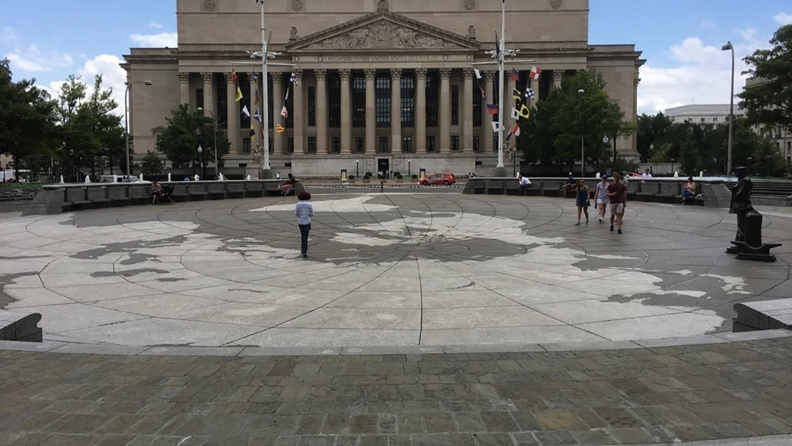 US Navy Memorial (U.S. National Park Service)