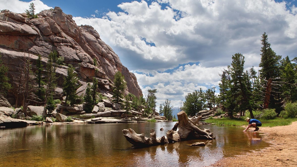 Hike to Gem Lake (U.S. National Park Service)