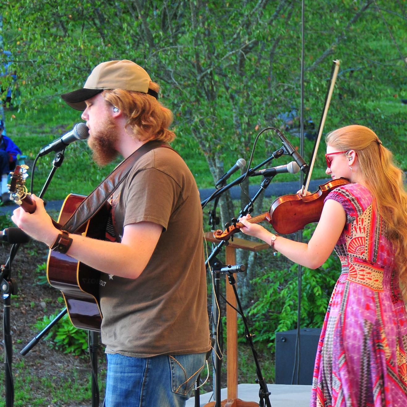 Listen to Live Music at the Blue Ridge Music Center – MustDoThings.com