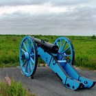 Replica Mexican 8 pound field gun overlooking the battlefield