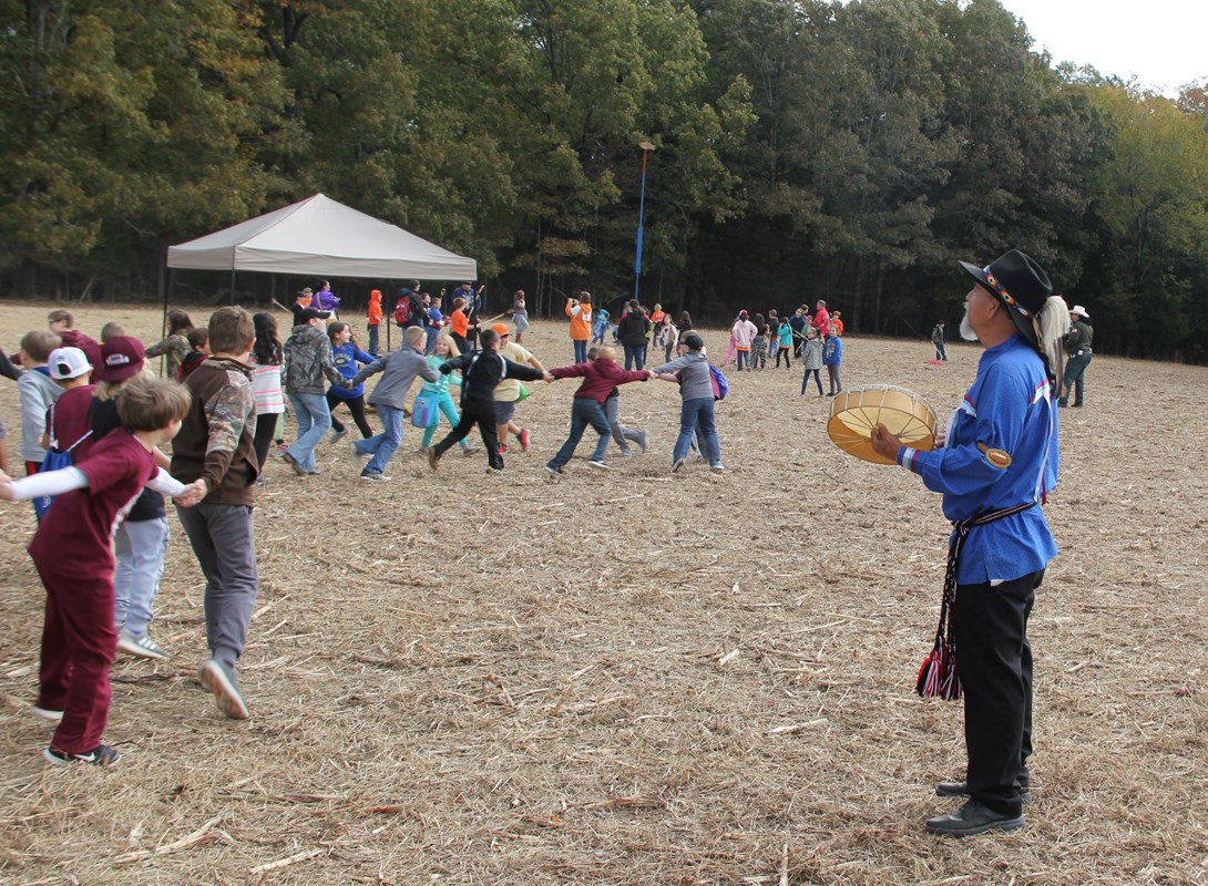 Kids dance at Shiloh Chickasaw Festival