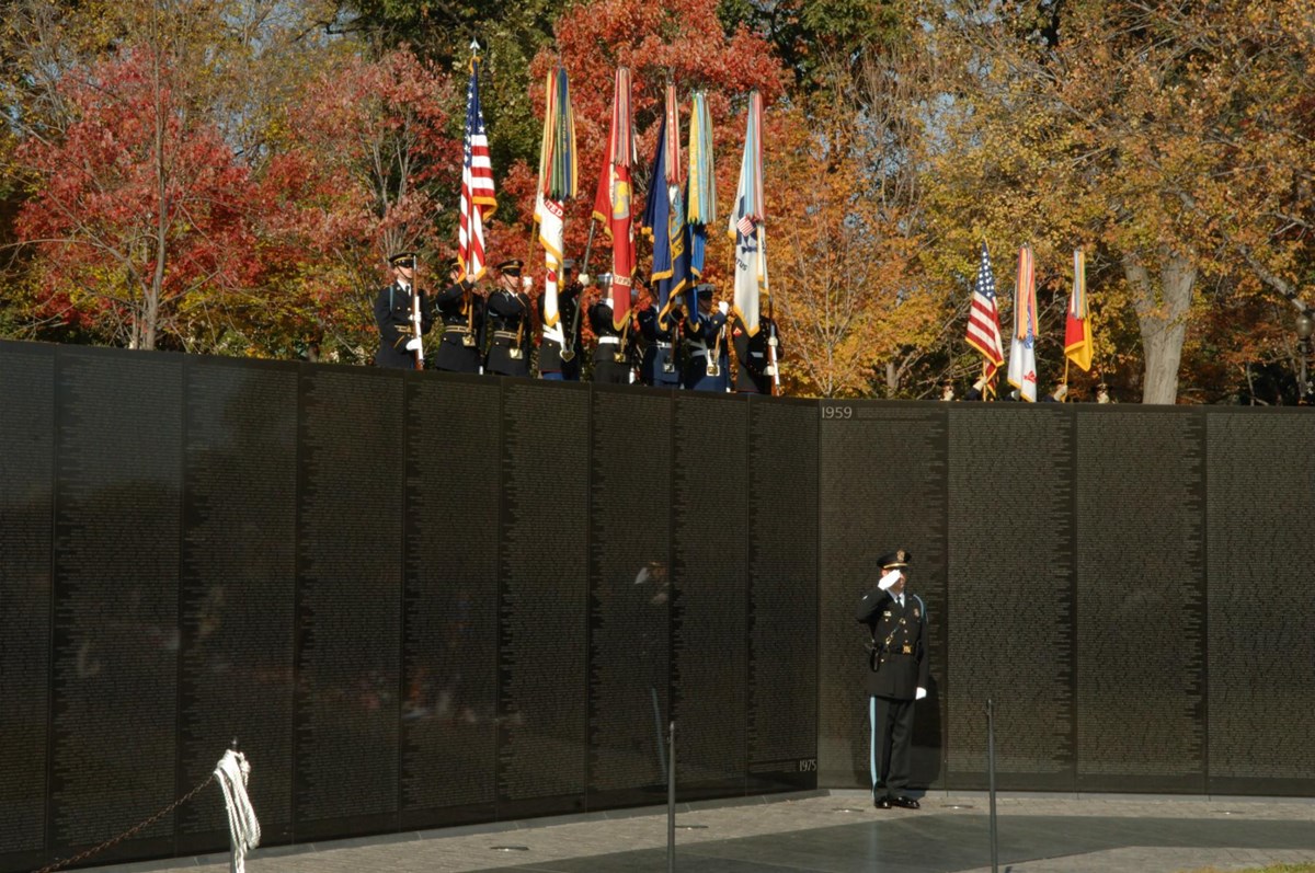Honor guard at the Vietnam Veterans Memorial