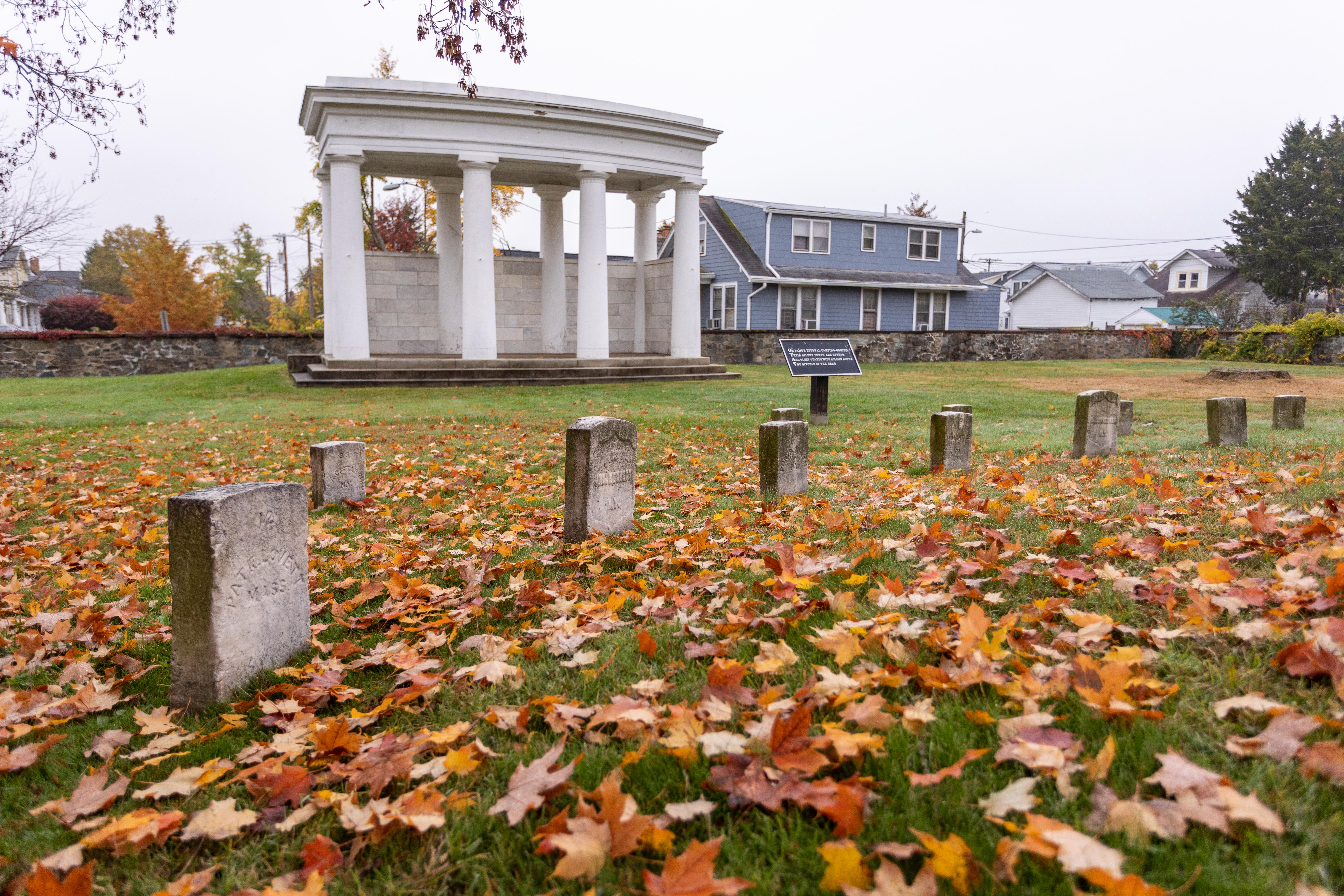 Memorial Day Rostrum, Battleground National Cemetery