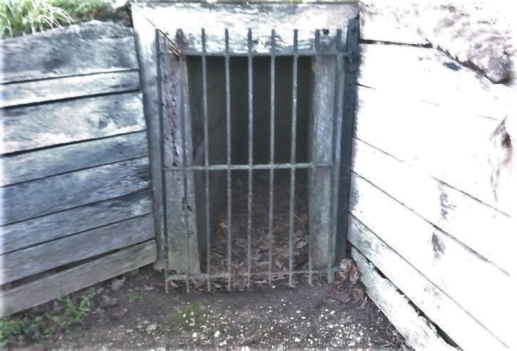 gate with wood entry powder magazine
