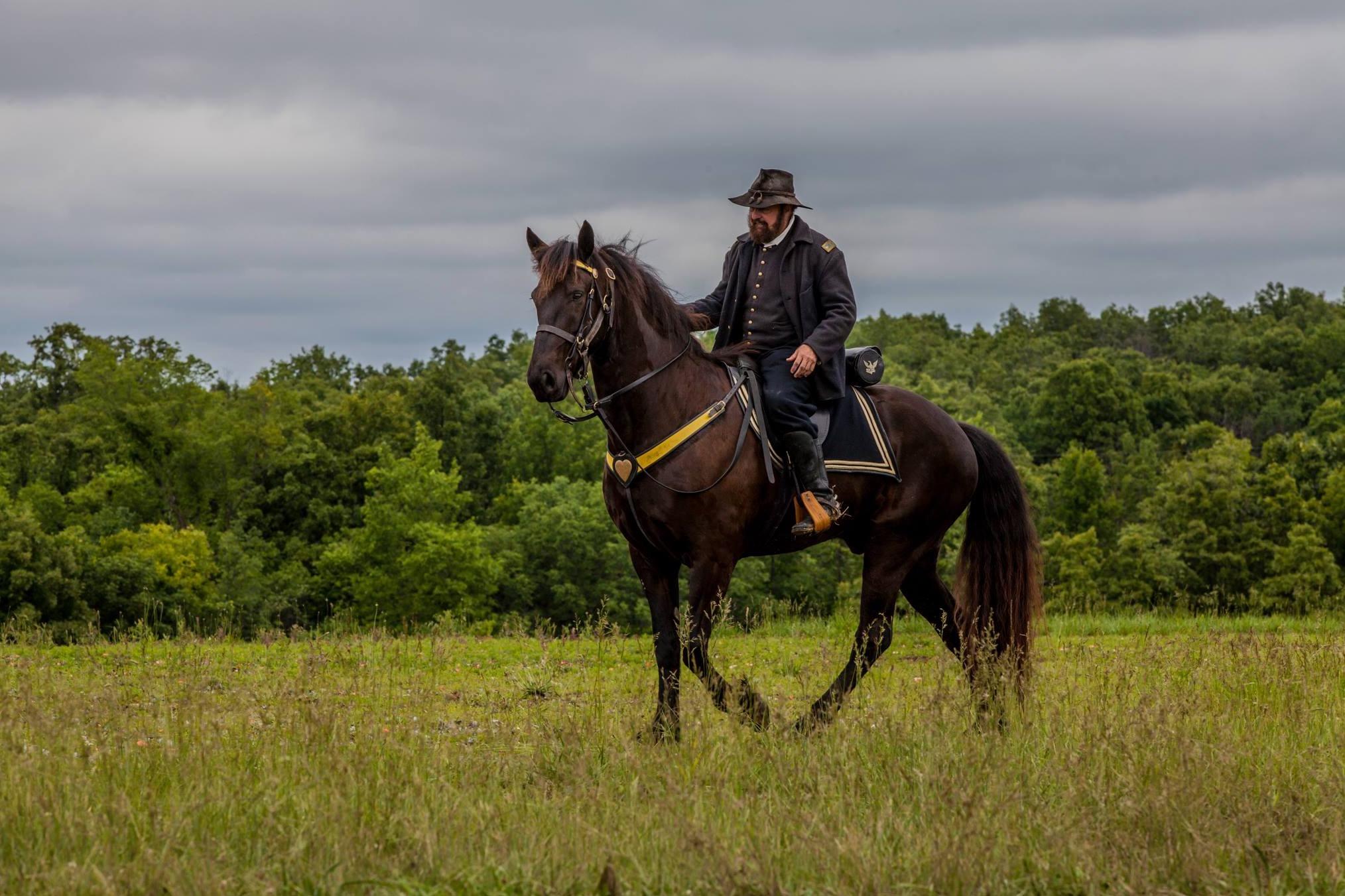 Union General Grant on horseback