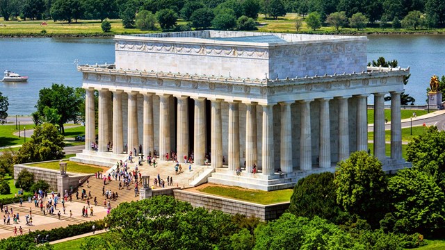 Lincoln Memorial